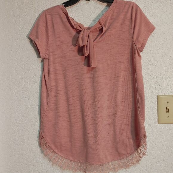 LC Lauren Conrad eyelash lace hi lo tie neck top - Picture 4 of 4